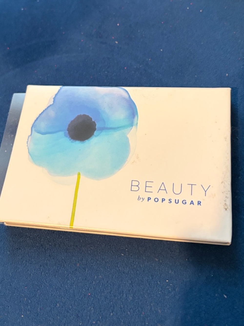 BEAUTY by POPSUGAR Blue and White Floral Compact Palette